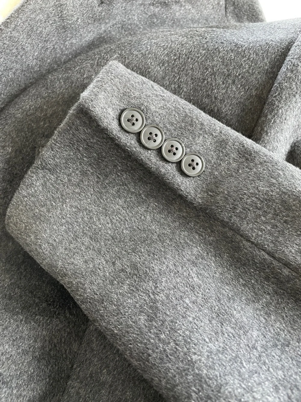 J. Crew Men's Dark Charcoal Gray Wool Blend Topcoat Size 42 NEW $450